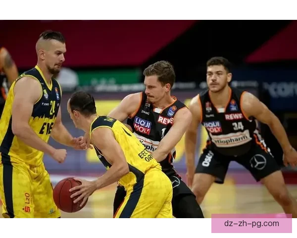 乌尔姆兰蒂奥帕姆力克洛文不伦瑞克 72比59大获全胜